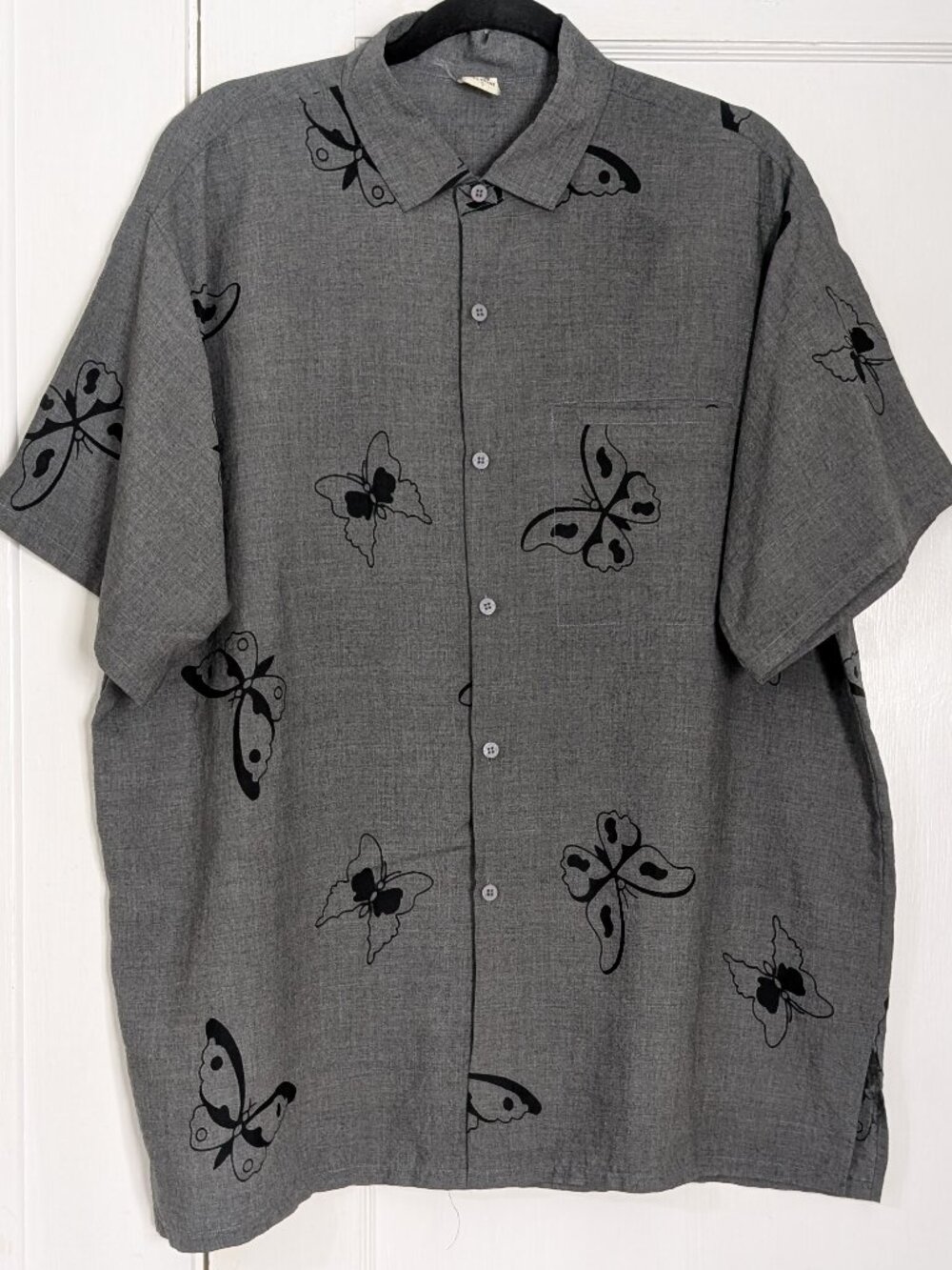 Rima Men's Large 100% Terivoile Button Down Shirt Gray Butterflies Grunge Alt
